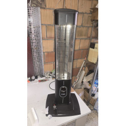 ICQN Karbonska Infracrvena Grejalica 2300W – Digitalni Displej | Outlet BGD