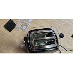Russell Hobbs Textures 22601-56 Toster 850W – Crna | Outlet BGD