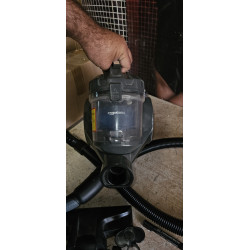 Amazon Basics usisivač sa posudom, 700W, 1.5L crna | Outlet BGD