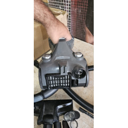 Amazon Basics usisivač sa posudom, 700W, 1.5L crna | Outlet BGD