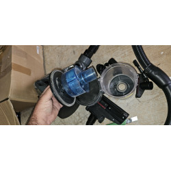 Amazon Basics usisivač sa posudom, 700W, 1.5L crna | Outlet BGD