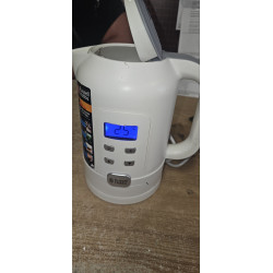 Russell Hobbs 21150-70 Precision Control električni bokal ketler sa LCD displejem zapremine 1.7 l