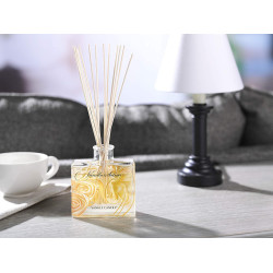 Yankee Candle Signature Reed Diffuser Vanilla Satin | Outlet BGD