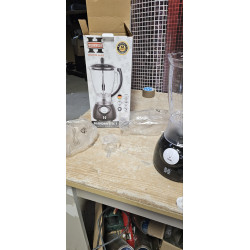 Crni Herzberg HG-5008 2 u 1 blender snage 600 W sa posudom od 1.7 l i dodatkom za mlevenje