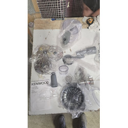 Beli Kenwood MultiOne KHH323WH multifunkcionalni kuhinjski robot sa posudom od 4.3 l, blenderom, seckalicom i mlinom za meso