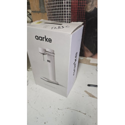Beli Aarke Carbonator 3 kućni soda aparat sa PET bocom i polugom od nerđajućeg čelika