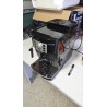 Crni DeLonghi Magnifica S ECAM 22.110.B automatski aparat za kafu sa sistemom za mlečnu penu