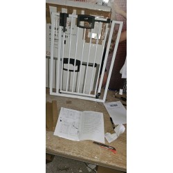 Geuther Easylock Plus Metalna Sigurnosna Kapija – 68-76cm | Outlet BGD