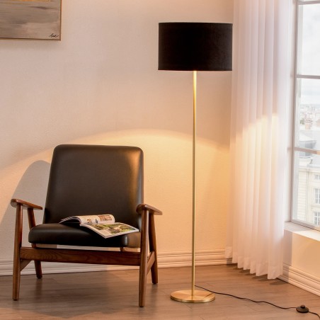 Moderna podna lampa Loistaa Satley sa crnim somotskim abažurom i zlatnim metalnim postoljem