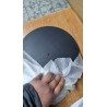 Crna Tosel Mykines podna lampa u skandinavskom stilu sa drvenim stalkom, cilindričnim abažurom i E27 grlom