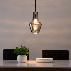 Viseća plafonska lampa Loistaa Vabell od hromiranog sivog stakla sa refleksijom ogledala