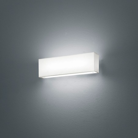 Moderna Trio Lugano LED zidna lampa od bele tkanine širine 25 cm sa integrisanim prekidačem