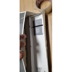 Bela Nordlux DFTP MIB 6 podna lampa sa tankim metalnim telom, okruglom bazom i podesivom glavom