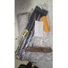 Ravni mop širine 42 cm sa 360 stepeni okretnom glavom, funkcijom ceđenja i dve mikrofiber krpe