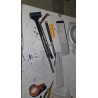 Ravni mop širine 42 cm sa 360 stepeni okretnom glavom, funkcijom ceđenja i dve mikrofiber krpe