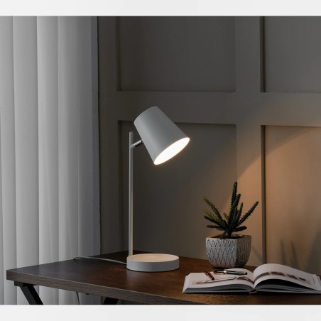 Loistaa Wheeler bela metalna stona lampa sa mat završnom obradom i podesivim abažurom