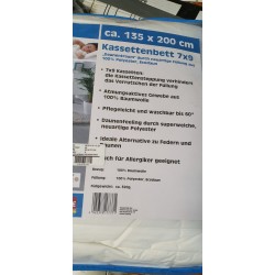 Ortho-Vital Daunentraum beli jorgan 135x200 cm u pakovanju sa pamučnom navlakom i 7x9 kasetnim šavovima
