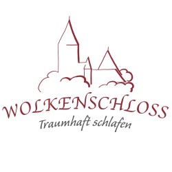 Beli Wolkenschloss kasetni perjani jorgan 135x200 cm sa navlakom od Mako pamuka