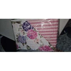 Spring cvetni prošiveni prekrivač za krevet 220x240 cm sa dve jastučnice 65x65 cm u roze i svetlim tonovima