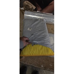 Sampur Supreme Gold beli jastuk od memorijske pene 30x50 cm sa zlatnim detaljima i skidivom navlakom