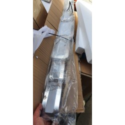 Hromirana Wofi Saga LED podna lampa visine 136 cm sa oštećenim gornjim ukrasnim poklopcem outlet