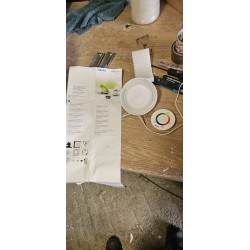 Philips LivingColors Bloom LED ambijentalna lampa bele boje sa daljinskim upravljačem