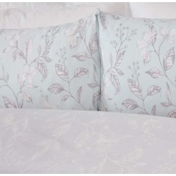 Sleepdown Etched Floral reverzibilna posteljina 220x230 cm u Duck Egg plavoj boji sa cvetnim dezenom