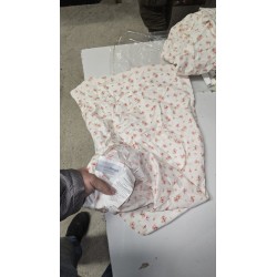 Trodelni set posteljine Modern Threads sa cvetnim motivom ruža i dubokim čaršavom