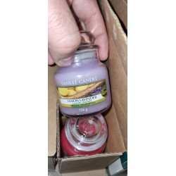 Yankee Candle Lemon Lavender mala mirisna sveća u staklenoj tegli od 104 g