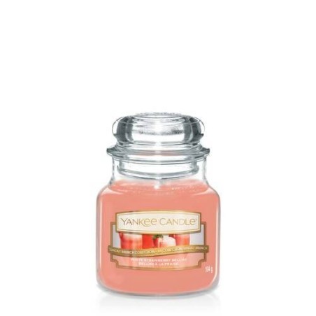 Yankee Candle White Strawberry Bellini mirisna sveća  104 grama sa cvetno-voćnim mirisom jagode i šampanjca