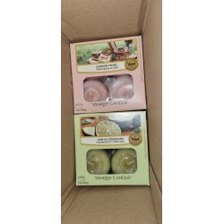 Yankee Candle Garden Picnic set od 12 mirisnih čajnih sveća sa voćno-cvetnim mirisom