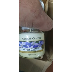 Yankee Candle Midnight Jasmine mala mirisna sveća u staklenoj tegli od 104 g