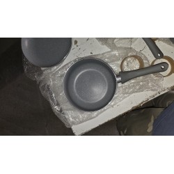 Gr8 Home Set Posuđa 9 Delova | Sivi | Sa Grill Tiganjem