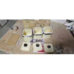 swan-retro-set-3-metalne-kuhinjske-posude-krem-8