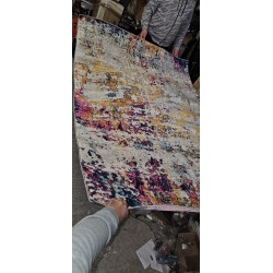 Surya Sunderland Sarah pravougaoni tepih 160x220 cm sa apstraktnim višebojnim dezenom i svetlom osnovom