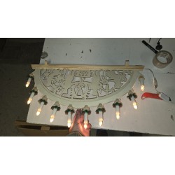 drveni-bozicni-svetlosni-luk-rudari-70x40-outlet-2