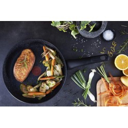 Tefal Black Stone Mineralia+ tiganj 28 cm sa izuzetno otpornom mineralnom oblogom i Thermo-Signal indikatorom