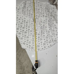 plisana-prostirka-ispod-jelke-90cm-bela-srebrne-pahulje-mrlja-outlet-1