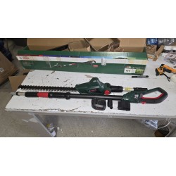 bosch-universalhedgepole-18-aku-makaze-outlet-11