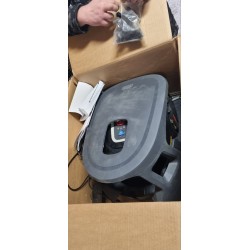 black-decker-bcrmw123-qw-robot-kosilica-zakljucana-za-delove-9
