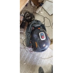 black-decker-bcrmw123-qw-robot-kosilica-zakljucana-za-delove-10