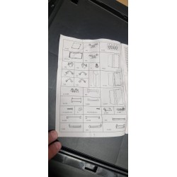 Visoki sivo-crni Keter Linear Utility plastični ormar sa prostorom za metle i tri podesive police