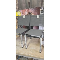 Crna DCB Garden Tolede baštenska stolica sa laganim aluminijumskim ramom i udobnim tekstilen platnom