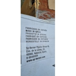 Shaf Master Compact sto za spoljašnji i unutrašnji prostor dimenzija 160x90x73 cm sa površinom u imitaciji drveta uživo