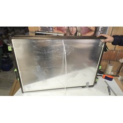 Meidom aluminijumski kupatilski ormarić sa ogledalom i podesivim LED osvetljenjem, dimenzija 100x70x13.8 cm, outlet