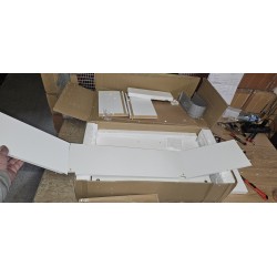 Beli Germania Arvada ormarić ispod lavaboa 60x60x35 cm sa metalnim ručkama i nogarima, outlet sa naprslinom kod nogice