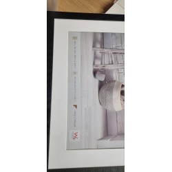 walther-design-drveni-ram-home-50x70-crni-ostecen-paspartu-uzivo-2