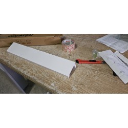 Relaxdays jednostavna zidna polica, MDF, bela, 5x48x8cm | Outlet BGD