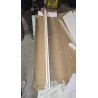 Beli FMD Verona cipelarnik sa tri preklopna odeljka i sitnim milimetarskim oštećenjima, dimenzija 58,5 x 104,5 x 17 cm