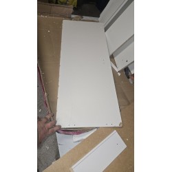 FMD Furniture Checker beli konzolni sto uskog dizajna sa oštećenjima i nekompletnom fiokom